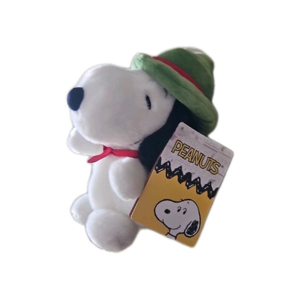 Aurora® Palm Pals™ Peanuts Beagle Scout Snoopy™ 5 Inch Stuffed Animal Toy NWT